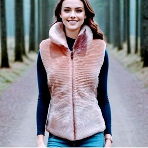 Liz Claiborne Reversible Faux Fur Vest